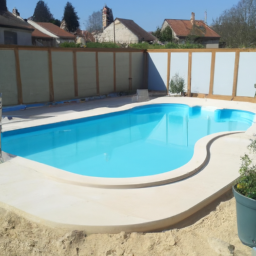 Piscine Extérieure à Coque : Élégance et Confort pour des Moments de Détente Inoubliables Saint-Malo